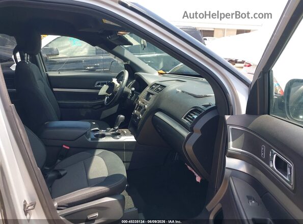 1FM5K7D80JGC70374 2018 FORD EXPLORER Silver Vista interior delantera