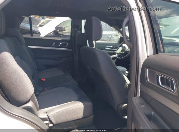 1FM5K7D80JGC70374 2018 FORD EXPLORER Silver Vista de la etiqueta del VIN