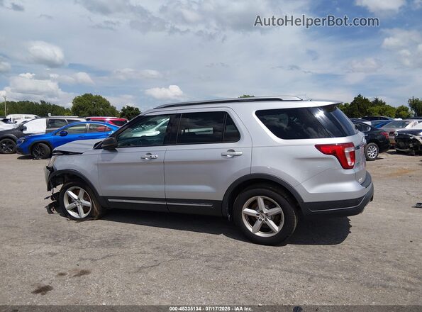 1FM5K7D80JGC70374 2018 FORD EXPLORER Silver Vista interior de 360 grados