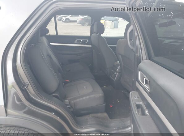 1FM5K7D81HGD39759 2017 FORD EXPLORER Gray Vista de la etiqueta del VIN