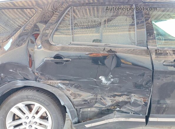 1FM5K7D82GGA76454 2016 FORD EXPLORER Black Rear interior view