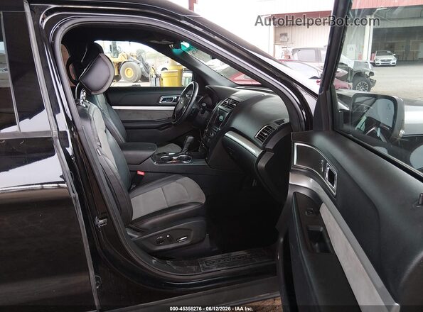 1FM5K7D82HGA12495 2017 FORD EXPLORER Black Vista interior delantera
