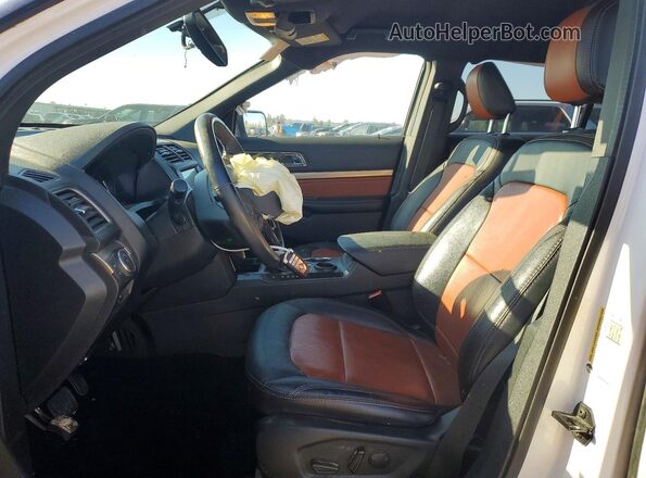 1FM5K7D82KGA08115 2019 FORD EXPLORER White Вид салону спереду