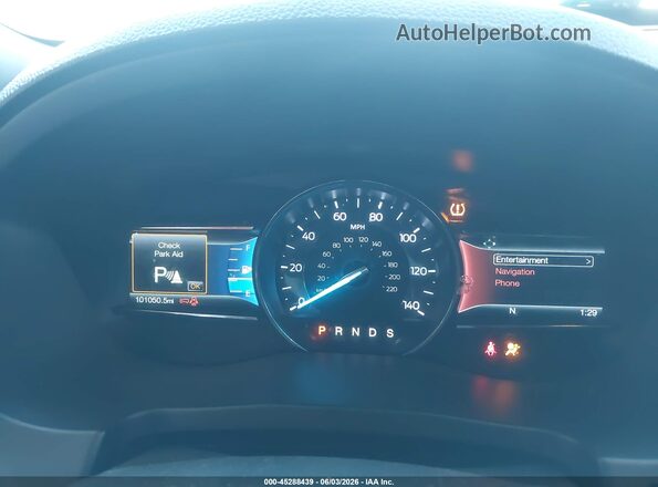 1FM5K7D84HGA60953 2017 FORD EXPLORER White Vista de los asientos traseros