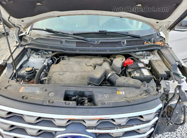 1FM5K7D84HGD48620 2017 FORD EXPLORER White Engine compartment view