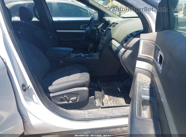 1FM5K7D85HGA69144 2017 FORD EXPLORER White წინა სალონის ხედი