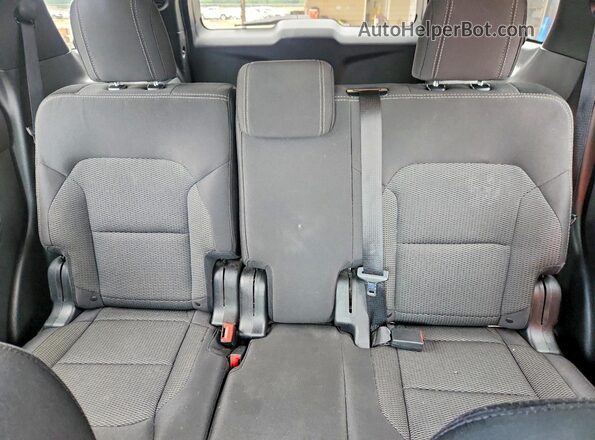 1FM5K7D85HGC17518 2017 FORD EXPLORER Silver Widok tylnych siedzeń