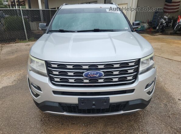 1FM5K7D85HGC17518 2017 FORD EXPLORER Silver Widok wnętrza 360 stopni