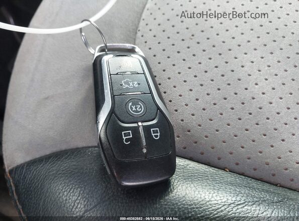 1FM5K7D85HGD85286 2017 FORD EXPLORER Серебряный Вид панели приборов