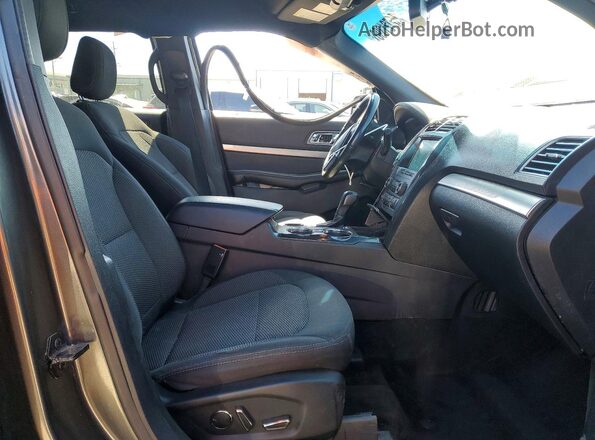 1FM5K7D86JGA52908 2018 FORD EXPLORER Серый Вид салона спереди