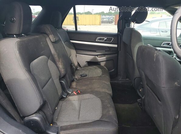 1FM5K7D87HGA25811 2017 FORD EXPLORER Белый Вид задних сидений