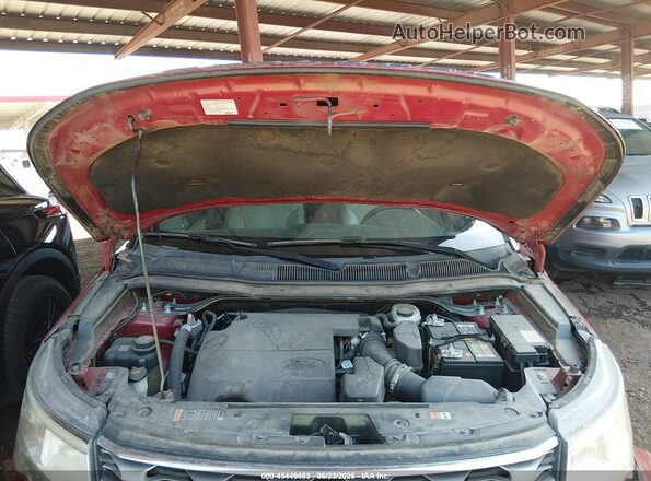1FM5K7D87HGA76340 2017 FORD EXPLORER Красный Вид сзади