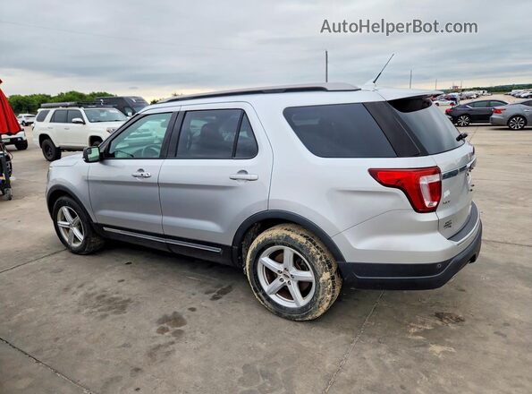 1FM5K7D89JGA40963 2018 FORD EXPLORER Silver უკანა მარცხენა