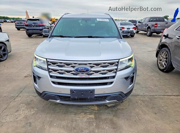 1FM5K7D89JGA40963 2018 FORD EXPLORER Silver წინა ხედი