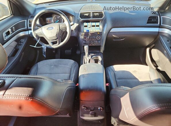 1FM5K7D8XHGD64613 2017 FORD EXPLORER Black Widok deski rozdzielczej