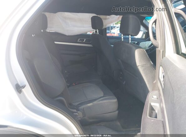 1FM5K7DH0HGA15881 2017 FORD EXPLORER Серебряный Вид наклейки с VIN-кодом