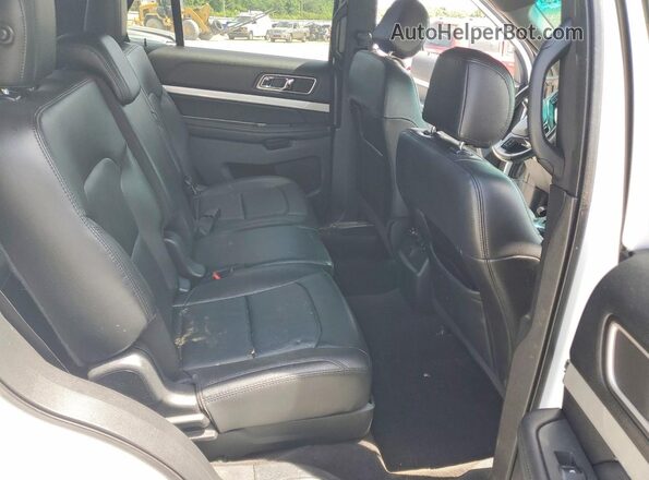 1FM5K7DH3GGC38740 2016 FORD EXPLORER White Вид задньої частини салону