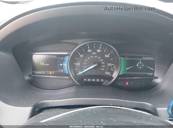 1FM5K7DH8HGD20965 2017 FORD EXPLORER White Widok tylnych siedzeń