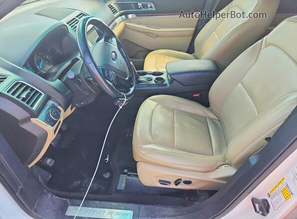 1FM5K7F81HGA34744 2017 FORD EXPLORER White Սալոնի դիմացի տեսք