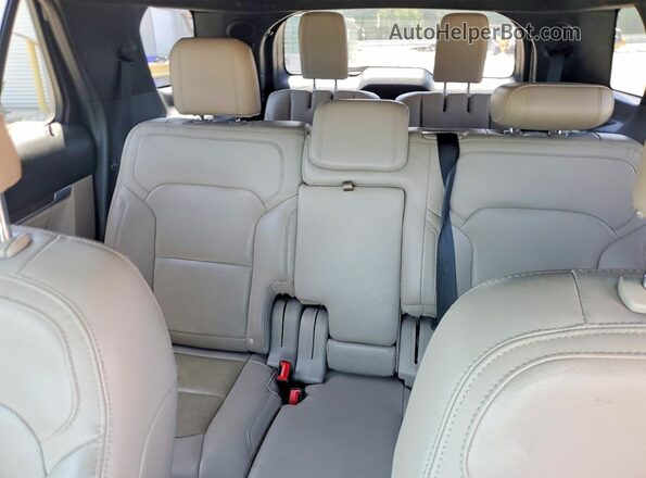 1FM5K7F81JGA99115 2018 FORD EXPLORER Silver უკანა სავარძლების ხედი