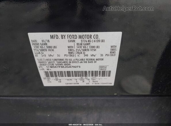 1FM5K7F86JGA70273 2018 FORD EXPLORER Black ძრავის განყოფილების ხედი