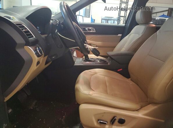 1FM5K7FH6HGC82925 2017 FORD EXPLORER Черный Вид салона спереди