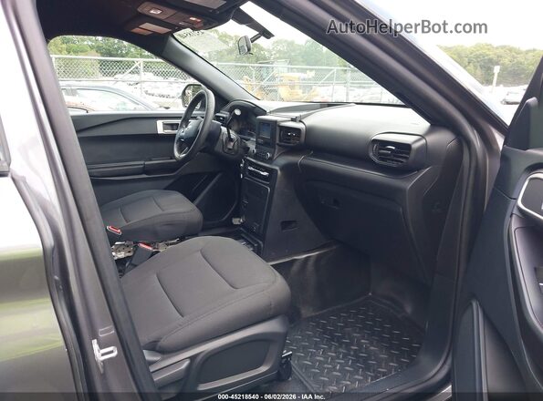 1FM5K8AB1LGC15294 2020 FORD POLICE INTERCEPTOR Gray Front interior view
