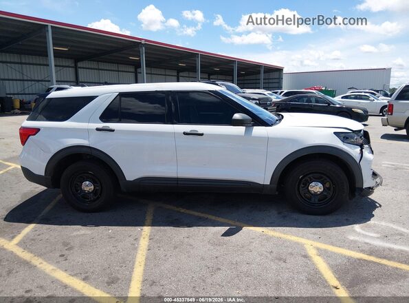 1FM5K8AB3MGA19262 2021 FORD POLICE INTERCEPTOR White Вид задньої частини салону