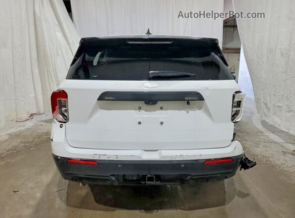 1FM5K8AB8NGA32347 2022 FORD EXPLORER White Հետևի տեսք