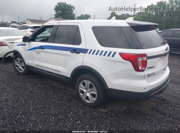 1FM5K8AR0HGC07921 2017 FORD UTILITY POLICE INTERCEPTOR Белый Задняя левая четверть