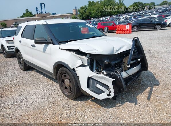 1FM5K8AR2HGA94764 2017 FORD UTILITY POLICE INTERCEPTOR White Вид спереду