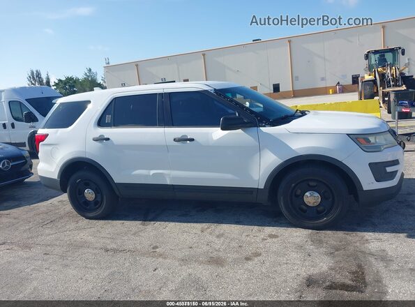 1FM5K8AR5GGC50830 2016 FORD UTILITY POLICE INTERCEPTOR Белый 