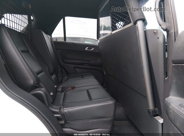 1FM5K8AR6HGC24741 2017 FORD UTILITY POLICE INTERCEPTOR White VIN կոդի պիտակի տեսք