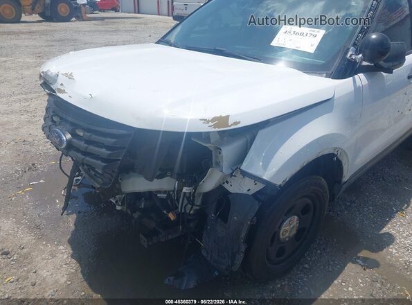 1FM5K8AR6HGC24741 2017 FORD UTILITY POLICE INTERCEPTOR White 