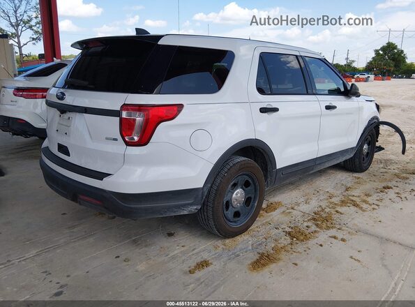 1FM5K8AR6JGC56563 2018 FORD POLICE INTERCEPTOR White Հետևի աջ