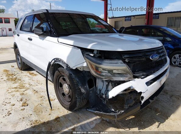1FM5K8AR6JGC56563 2018 FORD POLICE INTERCEPTOR White Դիմացի տեսք