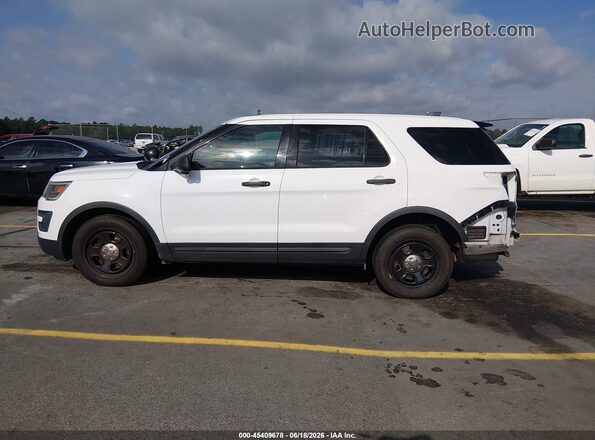1FM5K8AR7JGA90523 2018 FORD POLICE INTERCEPTOR White 