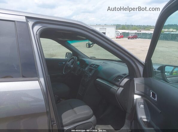 1FM5K8ARXHGC41333 2017 FORD UTILITY POLICE INTERCEPTOR Gray Front interior view