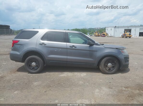 1FM5K8ARXHGC41333 2017 FORD UTILITY POLICE INTERCEPTOR Gray Rear interior view