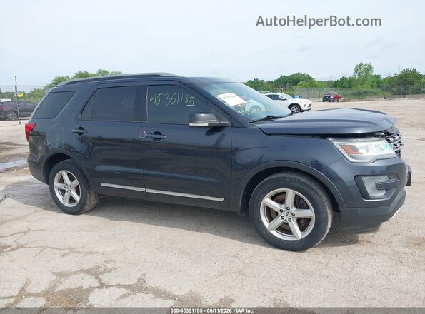 1FM5K8D80HGA02098 2017 FORD EXPLORER Black Вид задньої частини салону