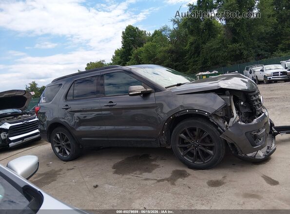 1FM5K8D80HGD51441 2017 FORD EXPLORER Gray Вид задньої частини салону