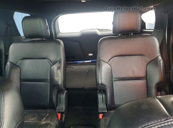 1FM5K8D80JGA33034 2018 FORD EXPLORER White Հետևի նստատեղերի տեսք