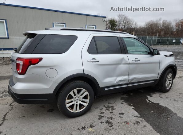 1FM5K8D80JGA56829 2018 FORD EXPLORER Silver უკანა მარჯვენა