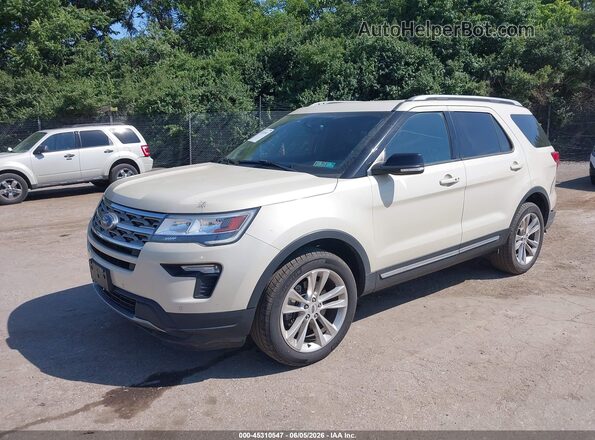 1FM5K8D80JGA65384 2018 FORD EXPLORER Tan Vista tres cuartos delantera izquierda