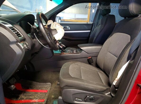 1FM5K8D81HGA06404 2017 FORD EXPLORER Красный Вид салона спереди