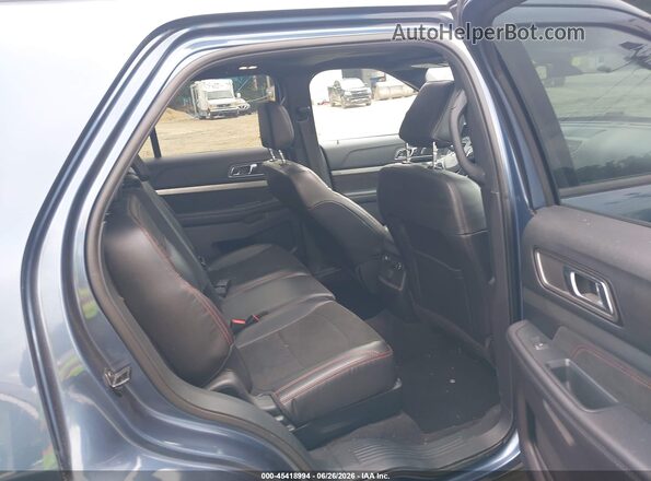 1FM5K8D81JGC79512 2018 FORD EXPLORER Blue Widok naklejki z numerem VIN