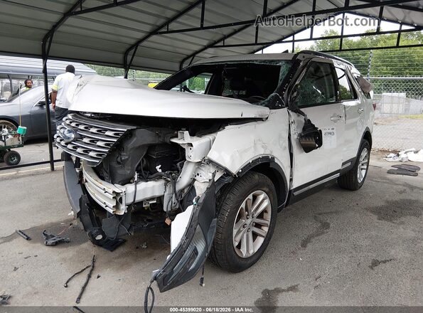 1FM5K8D82HGA30551 2017 FORD EXPLORER Белый Передняя левая четверть
