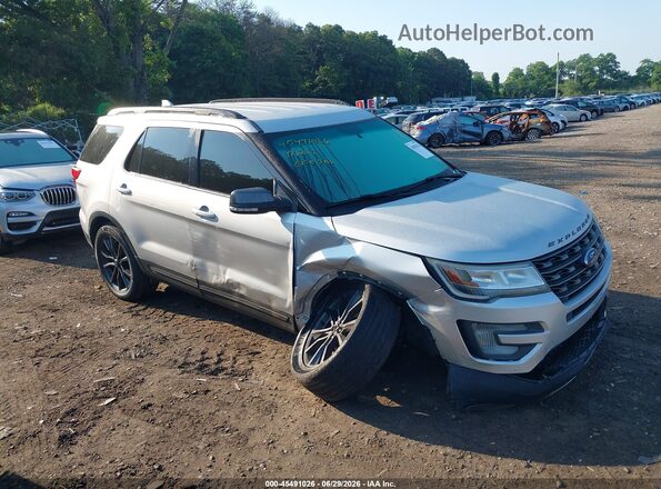 1FM5K8D83HGA40392 2017 FORD EXPLORER Серебряный Вид задней части салона