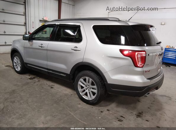 1FM5K8D83JGA92241 2018 FORD EXPLORER Silver Tył lewy