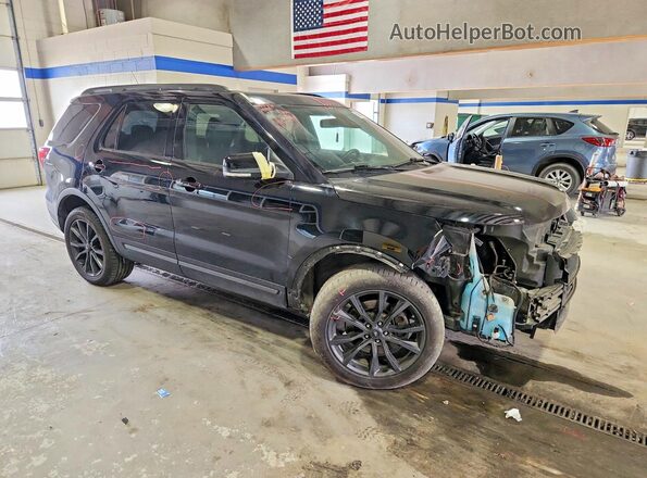 1FM5K8D84JGA50418 2018 FORD EXPLORER Black Przód prawy